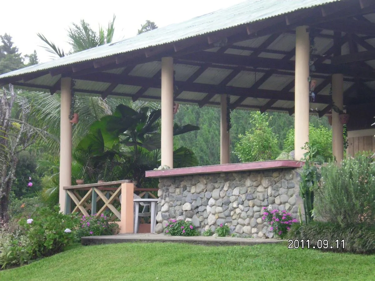 Mi Vista Mountain Resort Jarabacoa 0*,  República Dominicana
